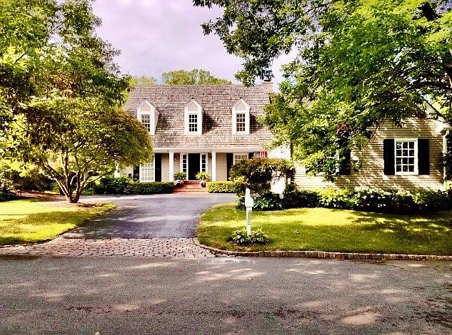 1st image of 310 Meadow Lake Ln