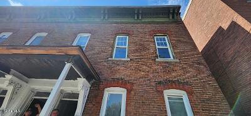 3rd image of 10 Voorhees Street #10