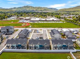 1075 Red Apple Rd #F21, Wenatchee, WA 98801