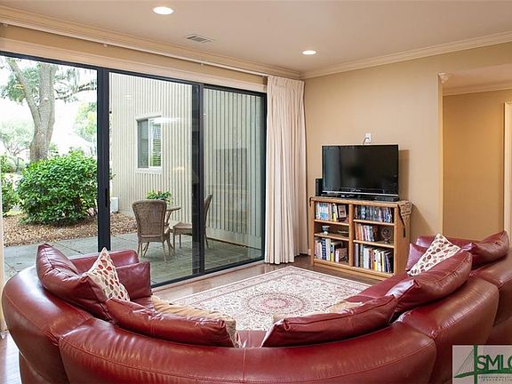 4th image of 50 Dame Kathryn Dr