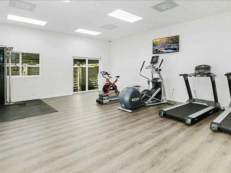 8347 Biscayne Blvd #503 — Photo 17