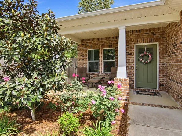 1571 Cedar St, Niceville, FL 32578
