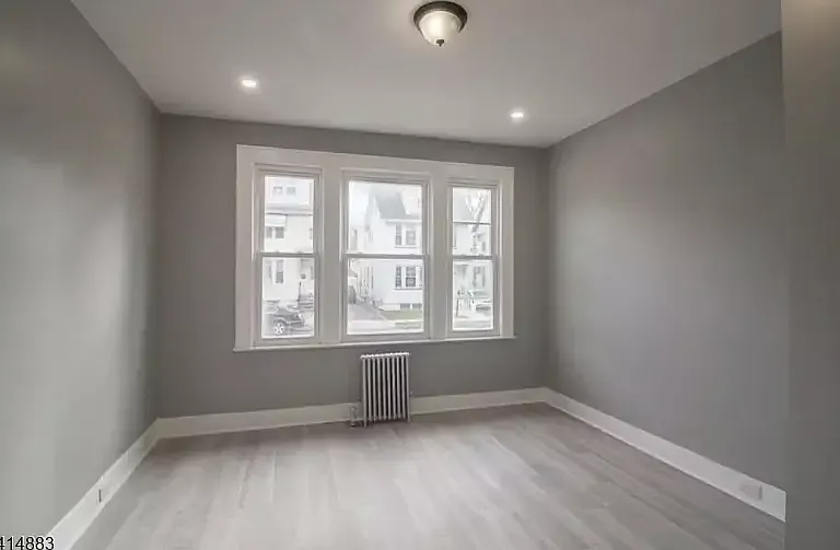 127 Brookwood St #1 — Photo 6