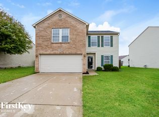 5744 N Jefferson Dr, McCordsville, IN 46055