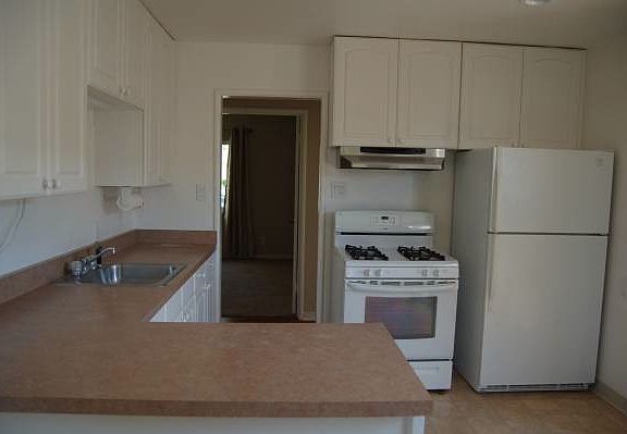 2nd image of 4175 Piper Dr