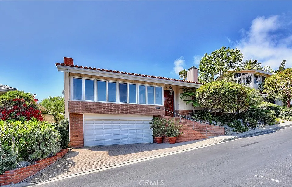 906 Emerald Bay