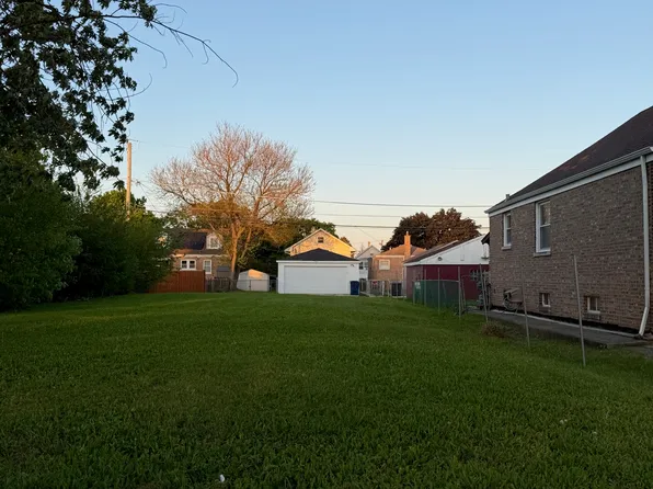 3605 S Central Ave, Cicero, IL 60804