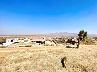 25753 Outpost Rd, Apple Valley, CA 92308