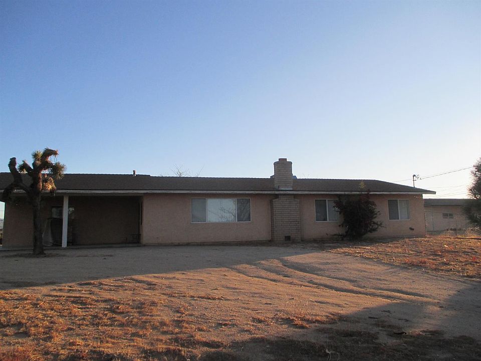 1st image of 17691 Wisteria St