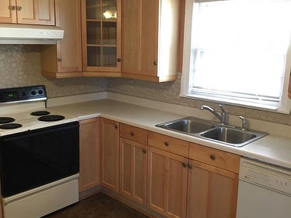 3rd image of 3619 Sunrise Ave NW