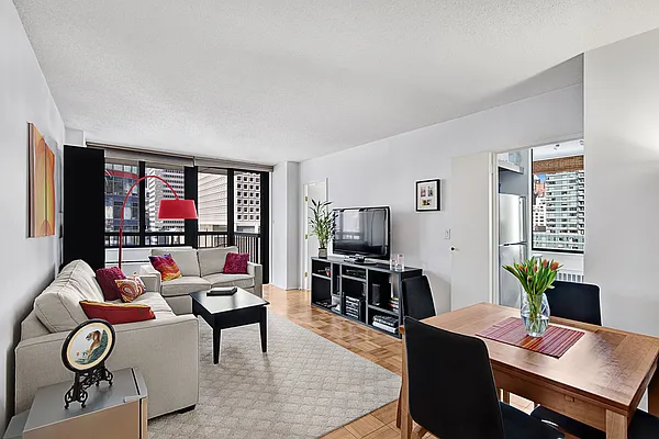 Sold by Compass | media 14