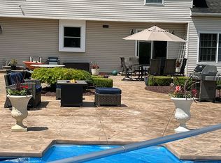 100 Garrison Rd, Phillipsburg, NJ 08865