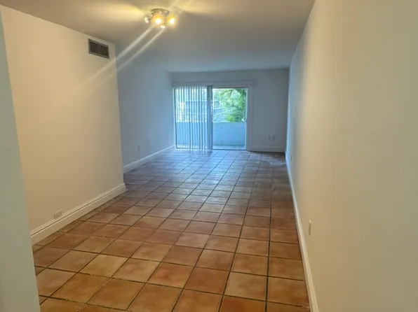 9225 SW 87th Ave APT A6, Miami, FL 33176
