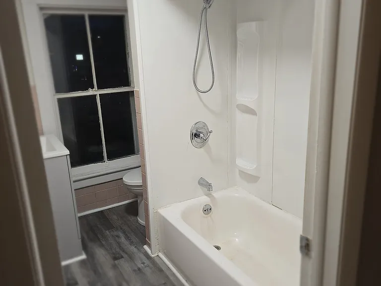 8 Malden St #8 — Photo 1