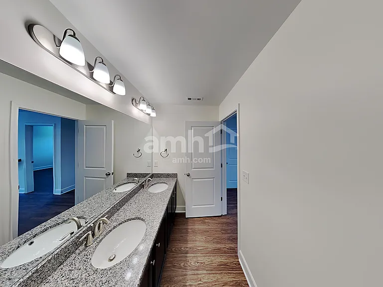 5408 Lake Water Ct — Photo 15