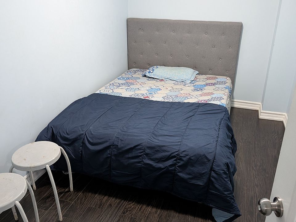 2nd image of 625 Madame St