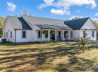 2072 Cumberland Rd, Farmville, VA 23901