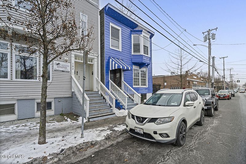 2nd image of 184 Quail Street