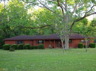 68 Grove Ln, Claxton, GA 30417
