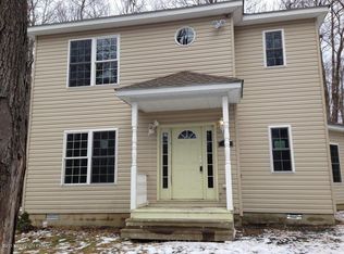 H 117 Shadow Ter, Tobyhanna, PA 18466