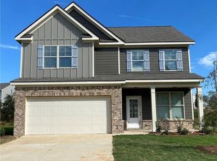 321 Peters St, Calhoun, GA 30701