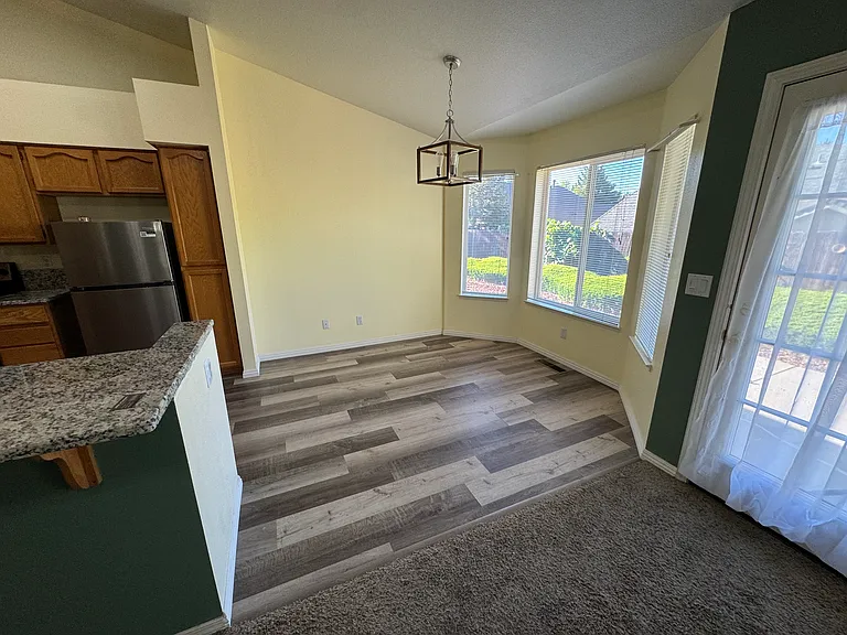 5850 Blue Horizon Dr — Photo 9