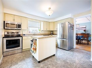1112 Montrose Ave, Toledo, OH 43607