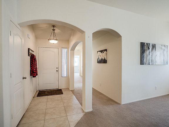 4th image of 41146 W Hayden Dr