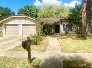 815 Briarwood St, Victoria, TX 77904