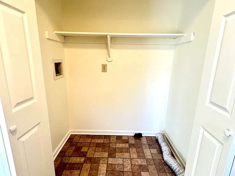143 Country Park Dr — Photo 6