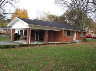 903 Highland Ave, Jasper, TN 37347