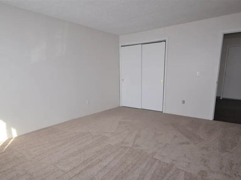 545 Calef Rd #1 — Photo 6