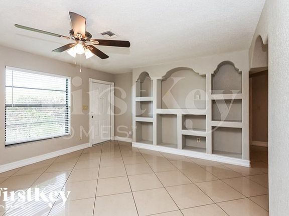 3rd image of 1105 Arthur Ave