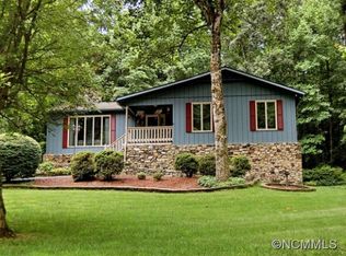 111 Pleasant Hill Rd, Hendersonville, NC 28739