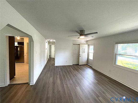 2nd image of 2419 Brinkwood Dr