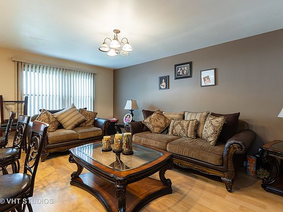 2nd image of 308 Bellevue Dr