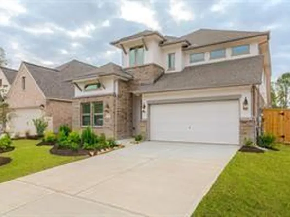 8482 International Falls Dr, Porter, TX 77365