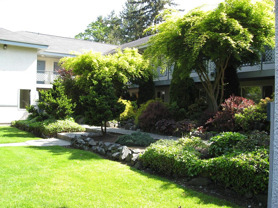 1st image of 5905 200th St SW APT 109