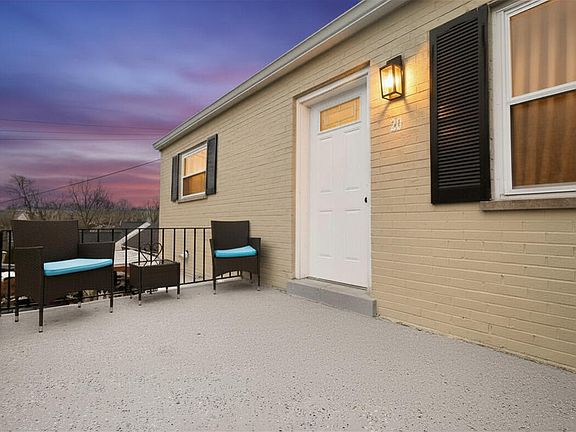 4th image of 20 Ridge View Ave