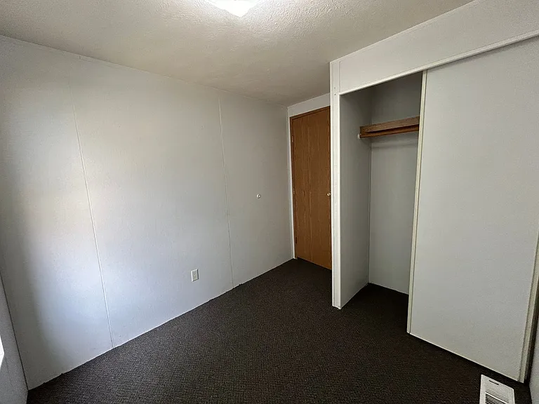 1315 S Federal Blvd #3 — Photo 34