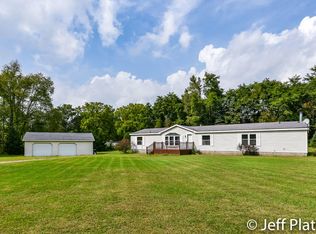 7104 W South County Line Rd, Greenville, MI 48838