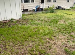 860 Saint James Ave, Springfield, MA 01104