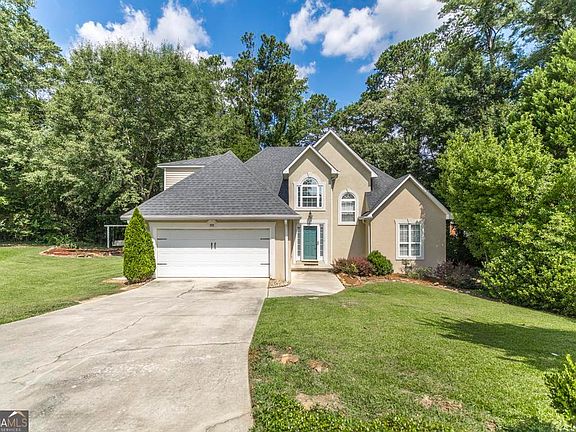 2nd image of 519 Ferncliff Ter