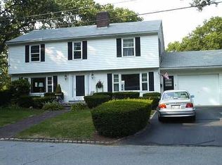 3 Shippen Ave, Warwick, RI 02888