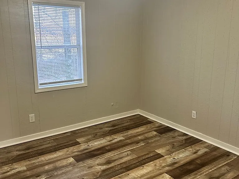 601 Magnolia Dr — Photo 4