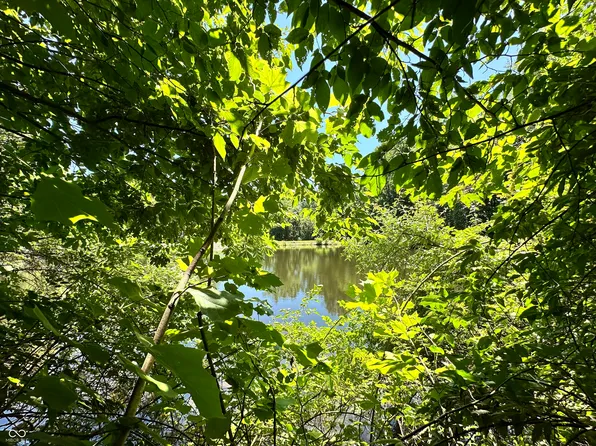 2925 Fox Ct E, Martinsville, IN 46151