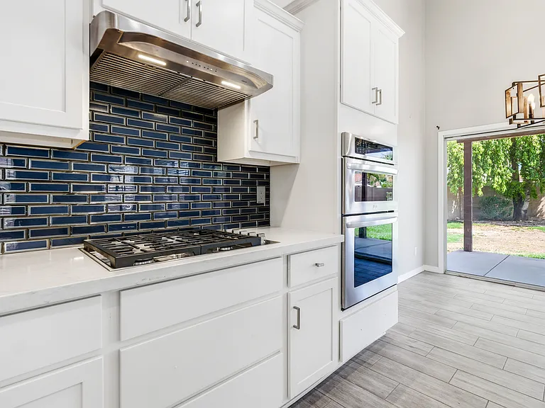 1274 E Lake Dr — Photo 21