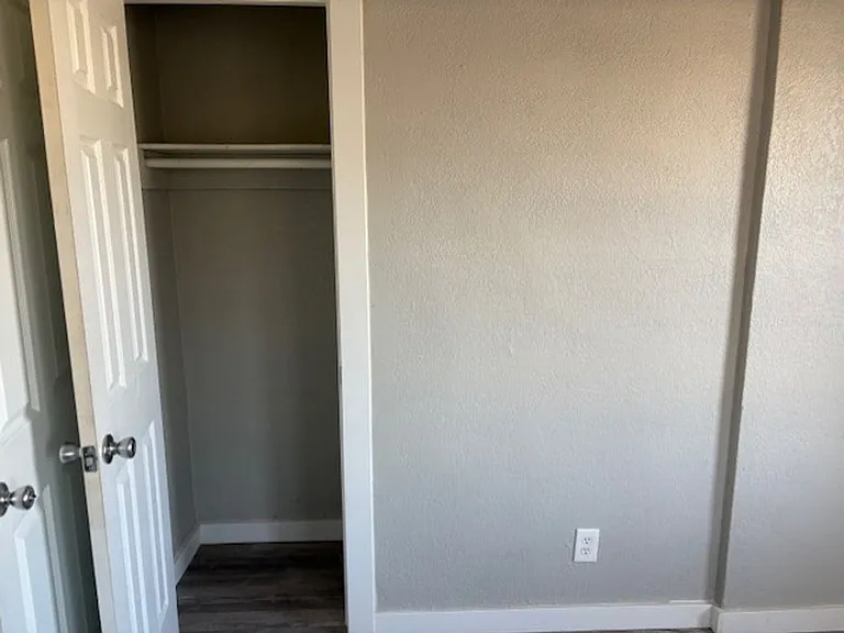 145 S Main St — Photo 16