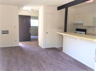 2515 De La Vina St #3, Santa Barbara, CA 93105
