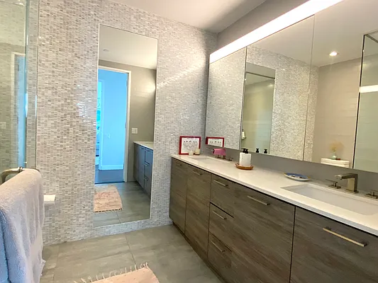 Rented by NY Living Solutions | media 12